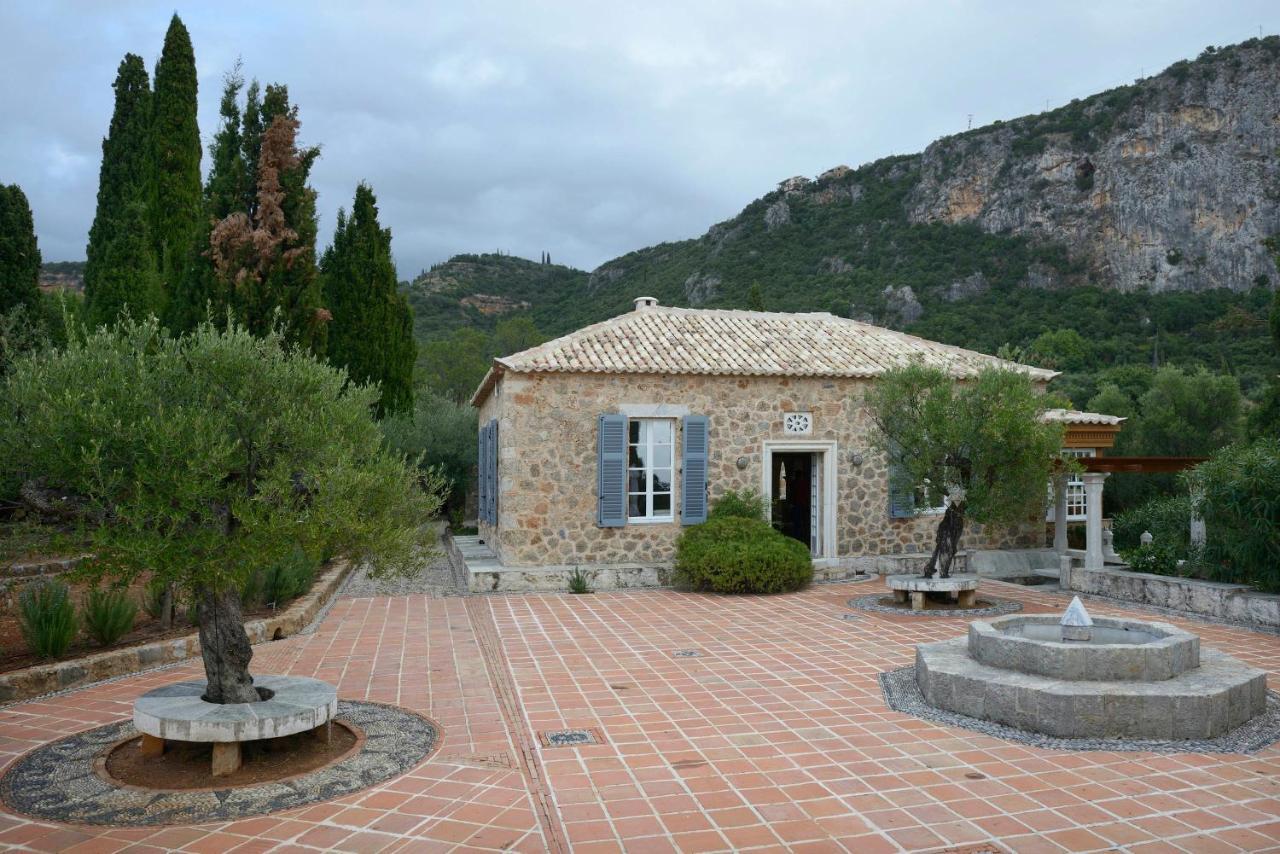Patrick & Joan Leigh Fermor House Bed & Breakfast Кардамили Екстериор снимка
