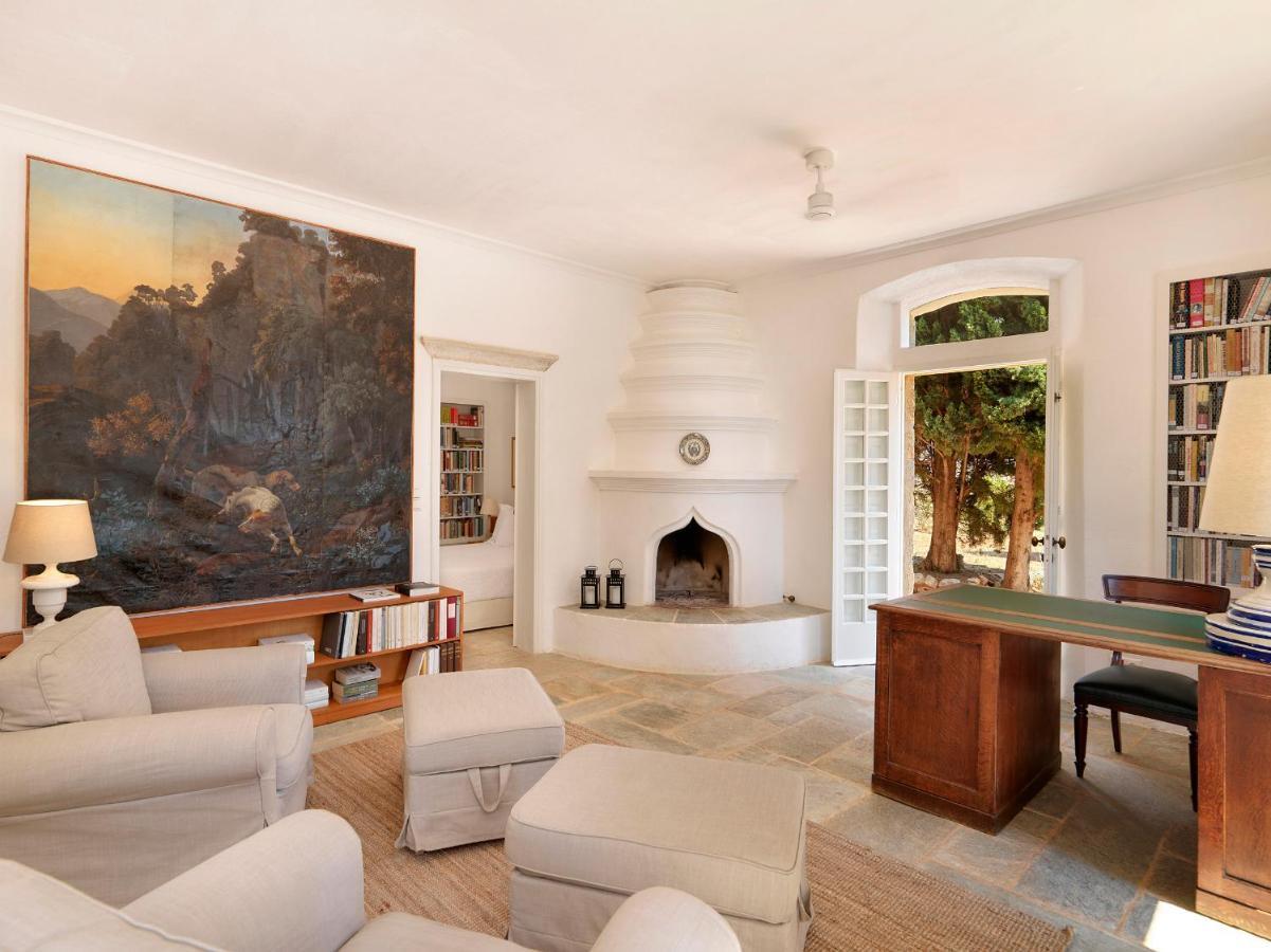 Patrick & Joan Leigh Fermor House Bed & Breakfast Кардамили Екстериор снимка